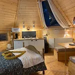 Cabane Kota Desire, Bain Nordique Ferienhaus *