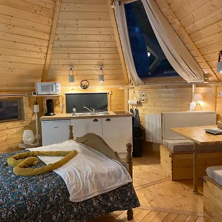 Cabane, Kota Desire Chalet *