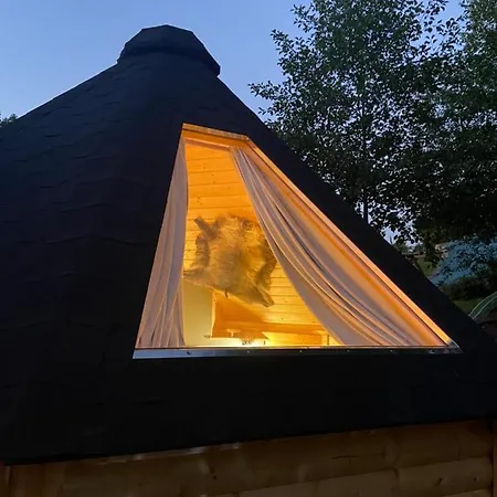 Cabane, Kota Desire Chalet