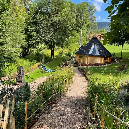 Cabane, Kota Desire Chalet *