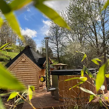 Cabane, Kota Desire Chalet
