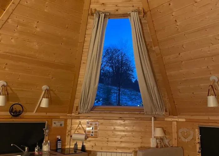 Chalet Cabane, Kota Desire Saint-Die-des-Vosges