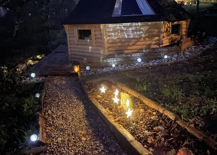 Chalet Cabane, Kota Desire