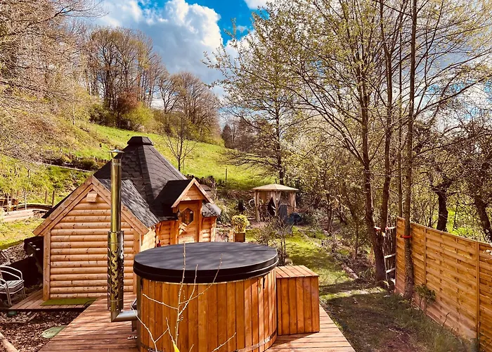 Cabane, Kota Desire * Saint-Die-des-Vosges