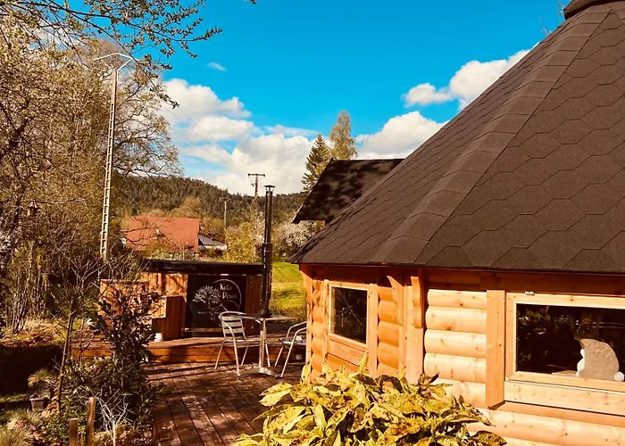 Chalet Cabane, Kota Desire