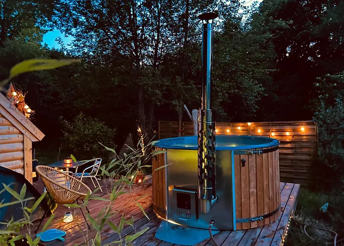 Chalet Cabane, Kota Desire